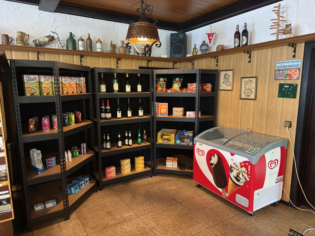 Camper kiosk